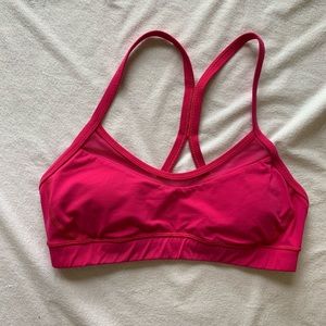 Lululemon hot pink sports bra